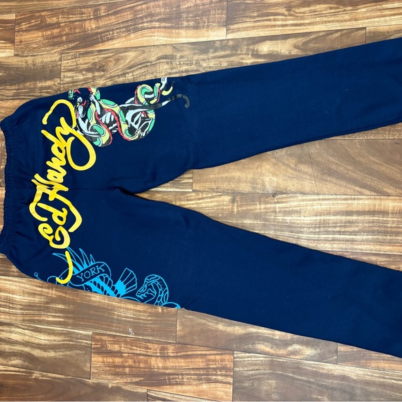 Ed Hardy Kids Dark Blue Graphic Sweatpants - Picture 3 of 12